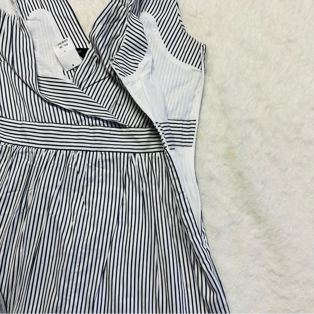 Banana Republic dresses midi. - Picture 7 of 11